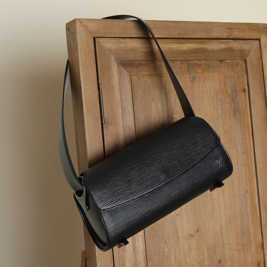 Louis Vuitton Vintage Black Epi Leather Nocturne PM Baguette Shoulder Bag