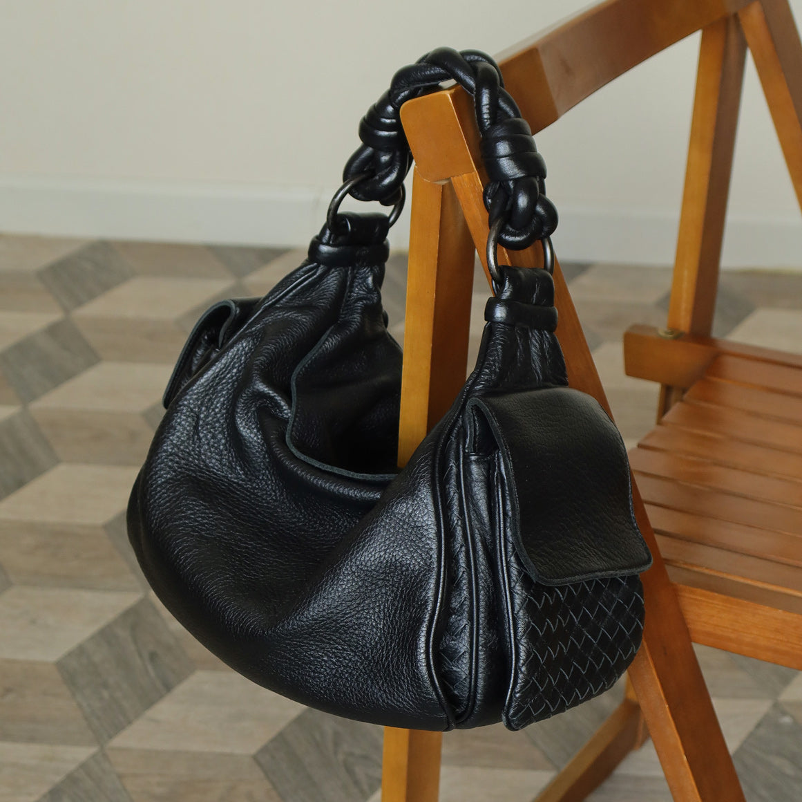 Bottega Veneta Vintage Black Intrecciato Leather Braided Strap Shoulder Bag