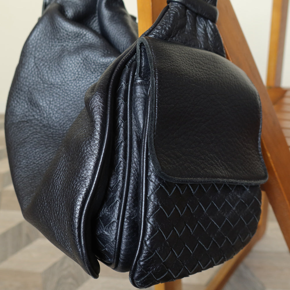 Bottega Veneta Vintage Black Intrecciato Leather Braided Strap Shoulder Bag