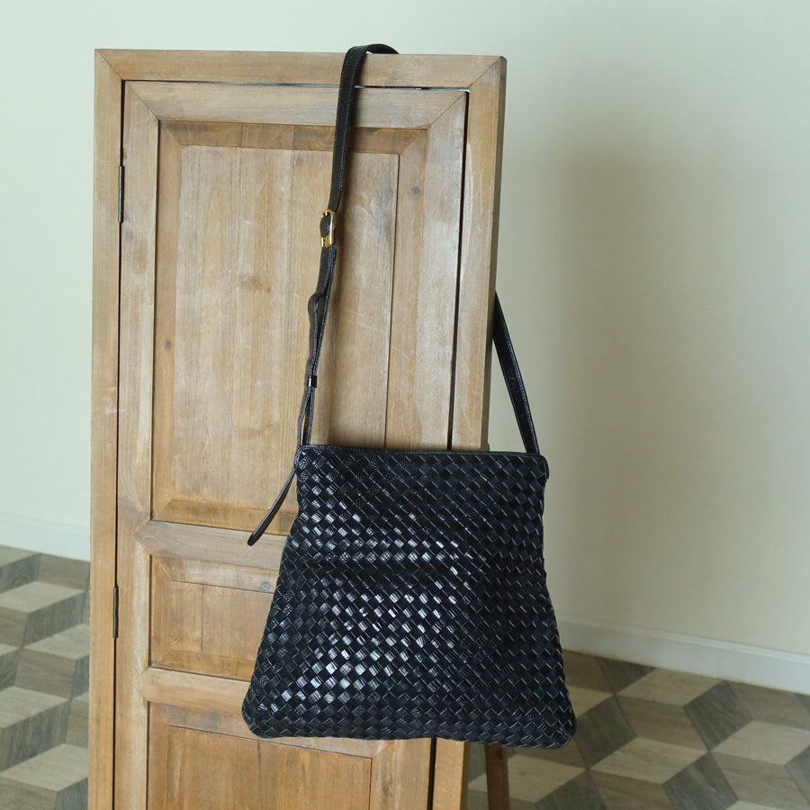 Rare Bottega Veneta Vintage Black Leather Double Intrecciato Weave Shoulder Bag