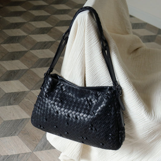 Rare Bottega Veneta Vintage Black Intrecciato knots Ring Strap Shoulder Bag