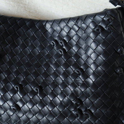Rare Bottega Veneta Vintage Black Intrecciato knots Ring Strap Shoulder Bag