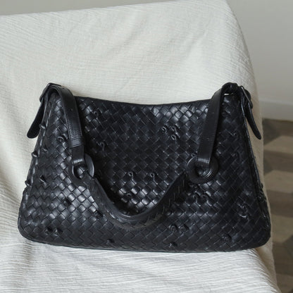 Rare Bottega Veneta Vintage Black Intrecciato knots Ring Strap Shoulder Bag
