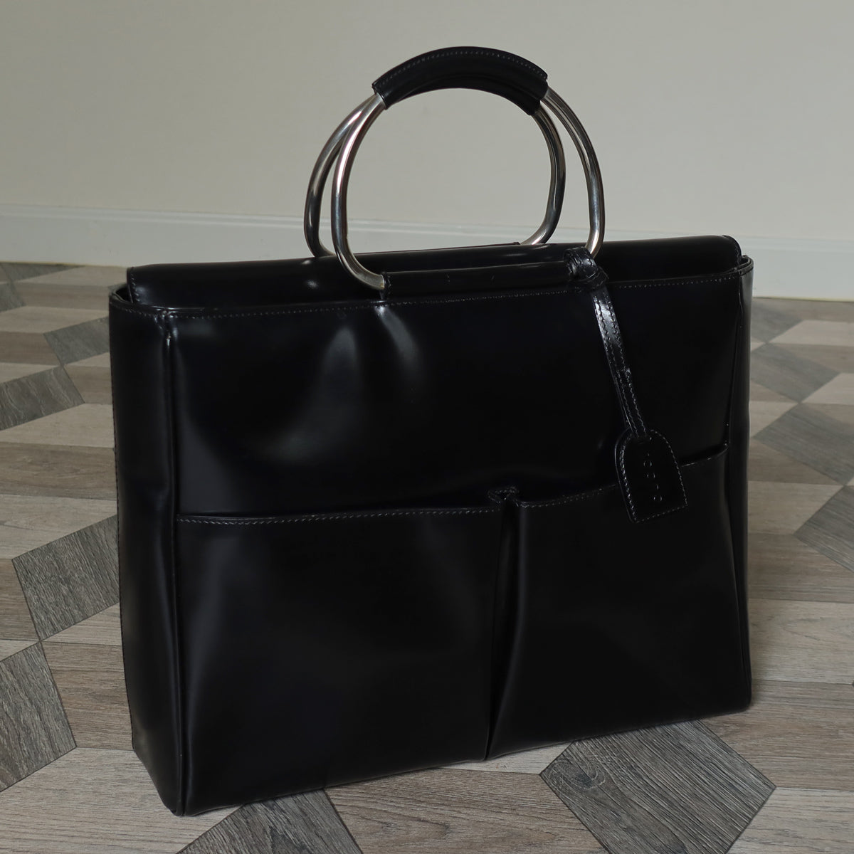 Gucci Vintage Black Patent Leather Ring Handles Travel Work Bag