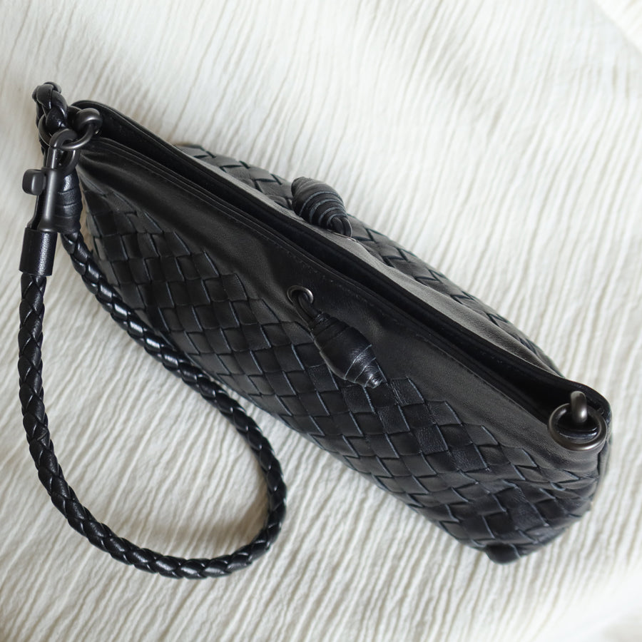 Bottega Veneta Vintage Black Intrecciato Weave Mini Pochette Clutch Shoulder Bag S