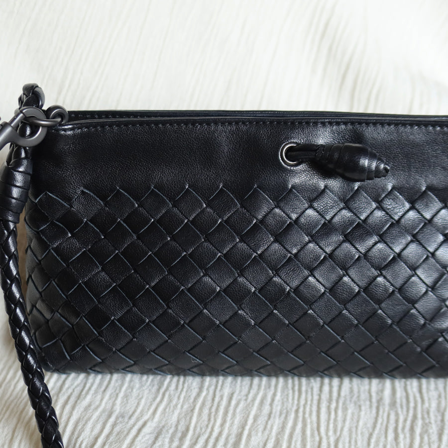 Bottega Veneta Vintage Black Intrecciato Weave Mini Pochette Clutch Shoulder Bag S