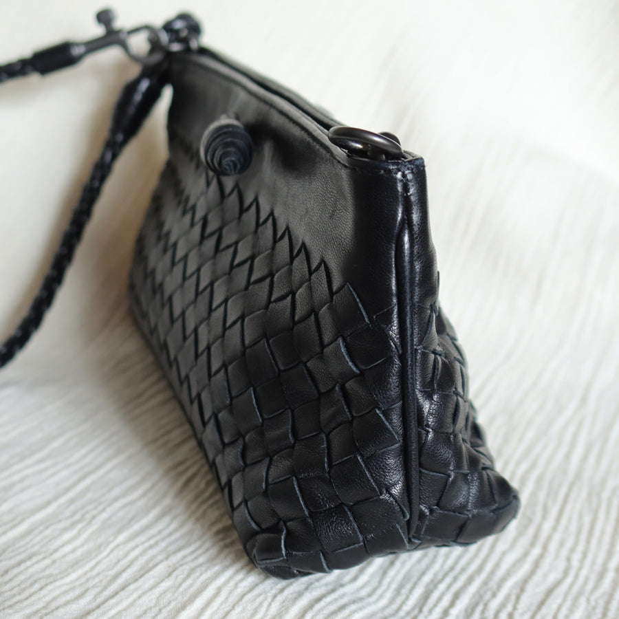 Bottega Veneta Vintage Black Intrecciato Weave Mini Pochette Clutch Shoulder Bag S