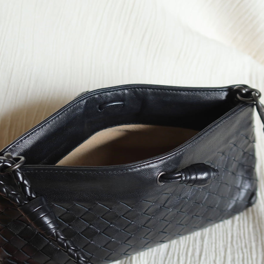 Bottega Veneta Vintage Black Intrecciato Weave Mini Pochette Clutch Shoulder Bag S