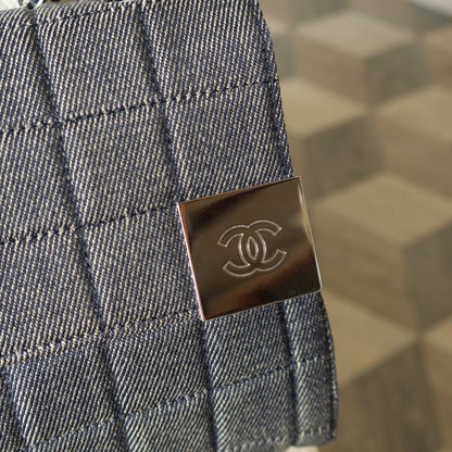 Chanel Vintage Denim Chocolate Bar Quilted Coco mark Shoulder Flap Bag