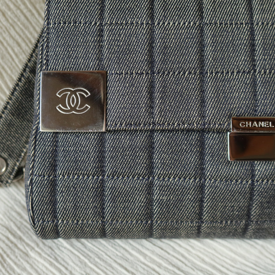 Chanel Vintage Denim Chocolate Bar Quilted Coco mark Shoulder Flap Bag