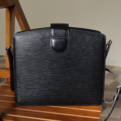 Louis Vuitton Vinage Black Epi Leather Capuchin Shoulder Bag