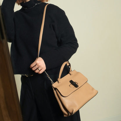 Gucci Vintage Bamboo Turn lock Brown Tan Leather Small Daily Crossbody Bag