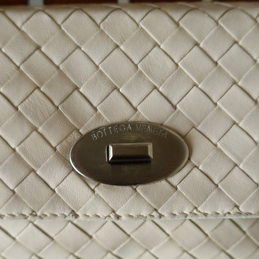 Bottega Veneta Vintage Ivory White Intrecciato Turn lock 2way Mini Shoulder Bag