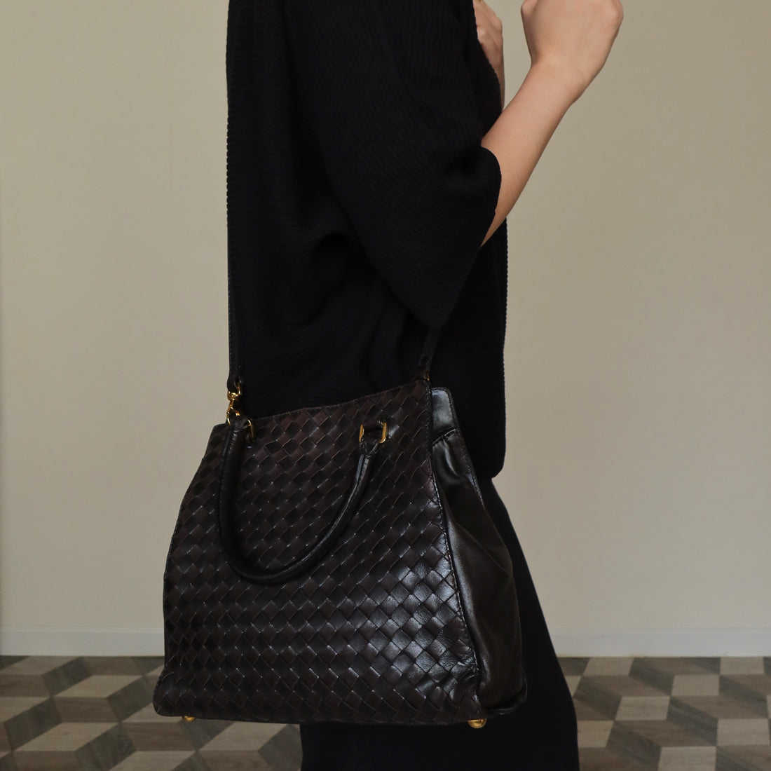 Bottega Veneta Vintage Dark Brown Intrecciato Leather 2way Bag