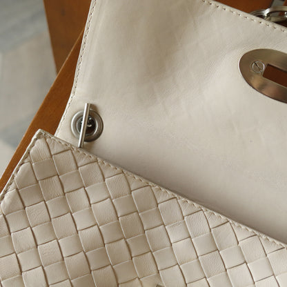 Bottega Veneta Vintage Ivory White Intrecciato Turn lock 2way Mini Shoulder Bag