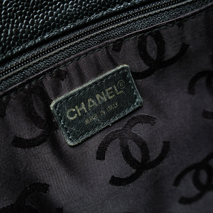 Chanel Vintage Black Caviar CC mark Wood resin Drawstring Weekend Shoulder Bag