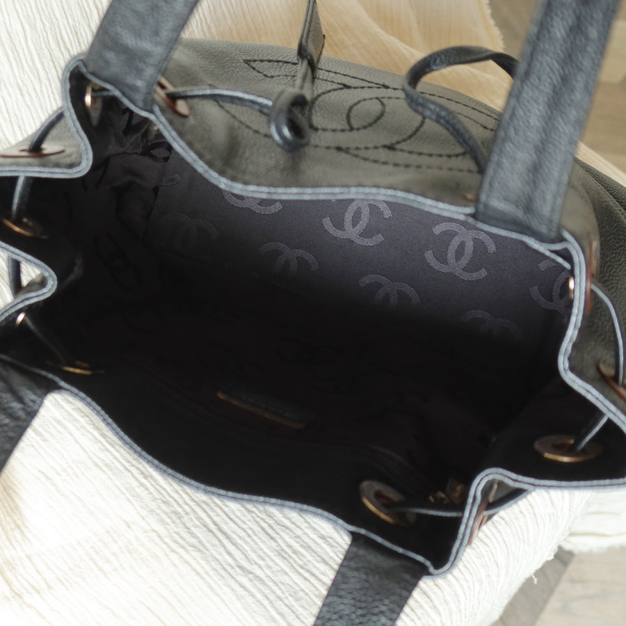 Chanel Vintage Black Caviar CC mark Wood resin Drawstring Weekend Shoulder Bag