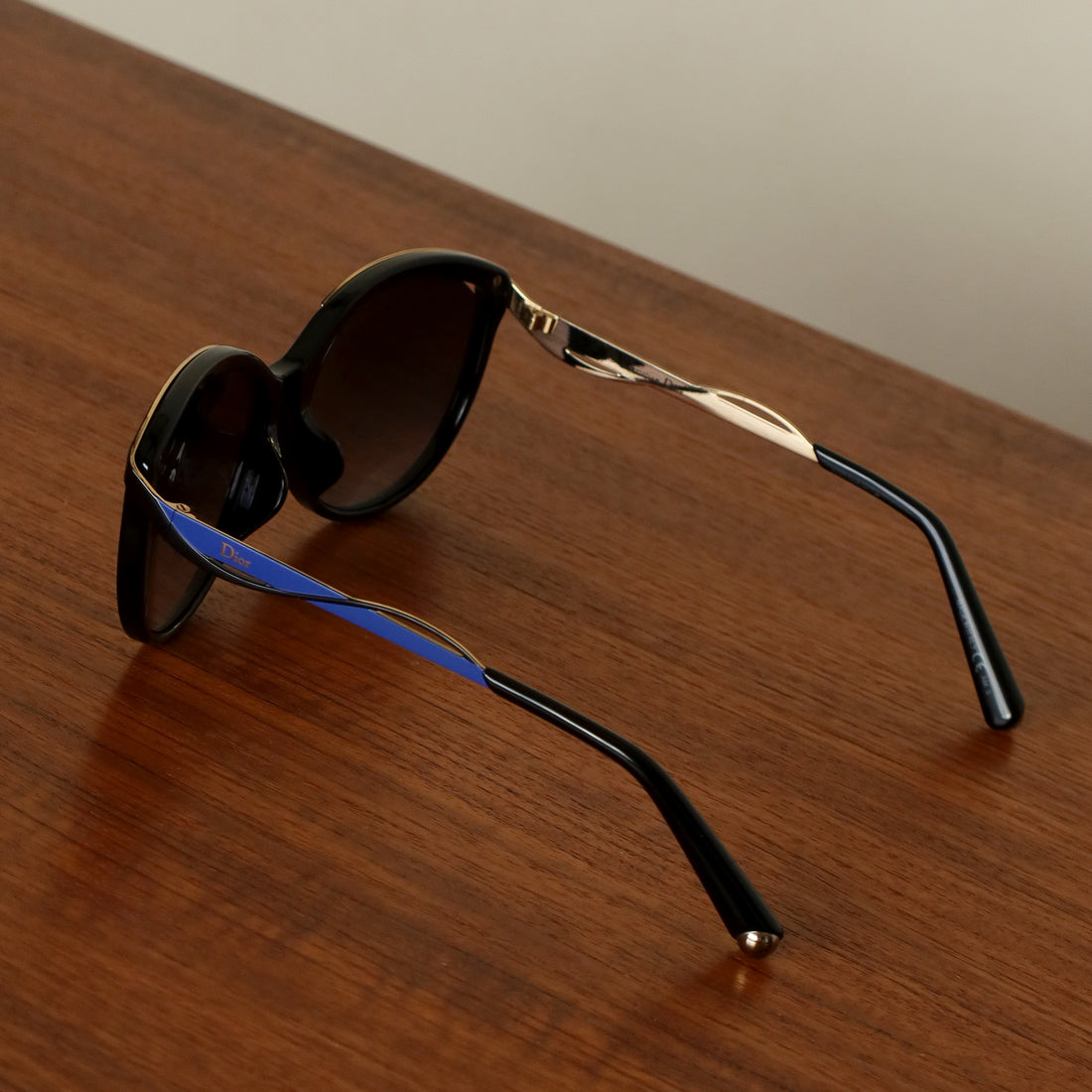 Christian Dior Cat Eye Metal Eyes 1F Sunglasses in Black and Royal Blue