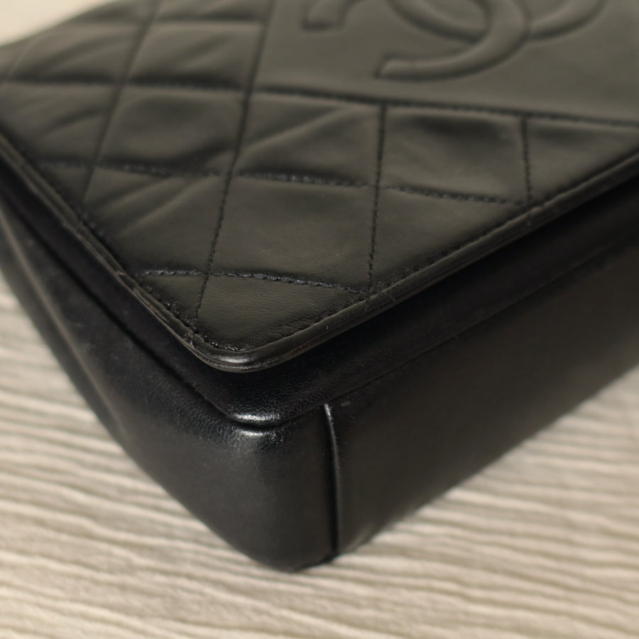 Vintage Chanel Black Lambskin Diamond Quilted CC Classic Full Flap Bag