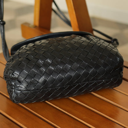 Bottega Veneta Vintage Black Intrecciato Weave Pouch Crossbody Shoulder Bag