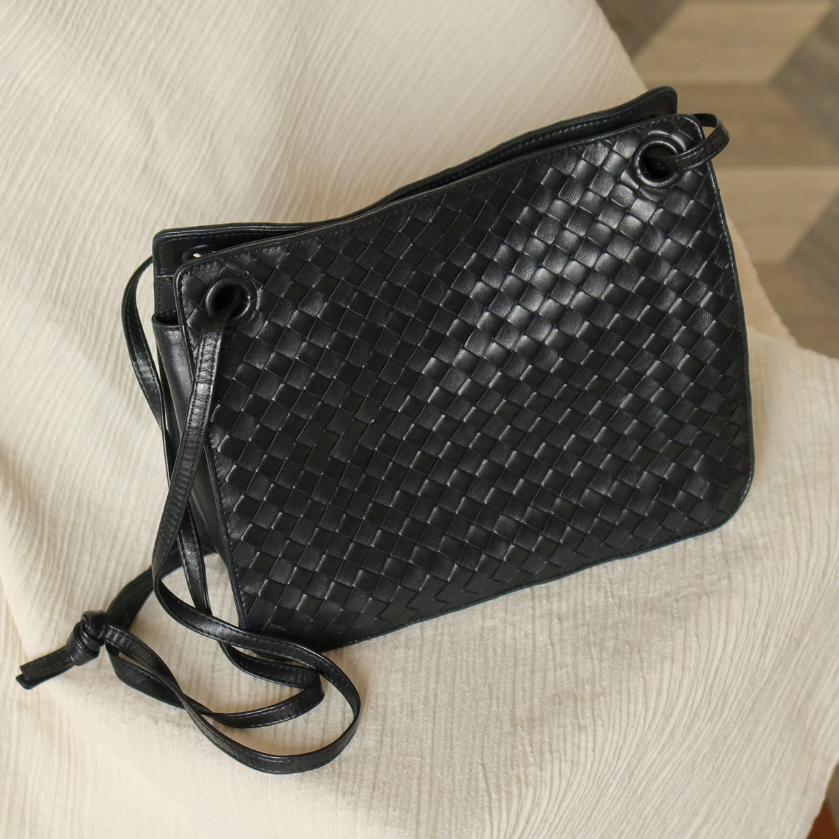 Bottega Veneta Vintage Black Leather Intrecciato Weave 3way Shoulder Bag M