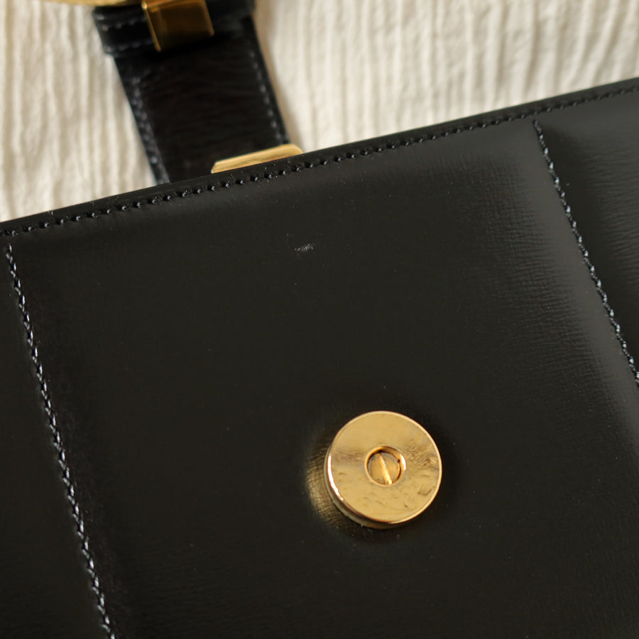 Christian Dior Vintage Black Calfskin CD Gold Ring Kiss lock 2way Shoulder Bag