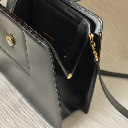 Christian Dior Vintage Black Calfskin CD Gold Ring Kiss lock 2way Shoulder Bag