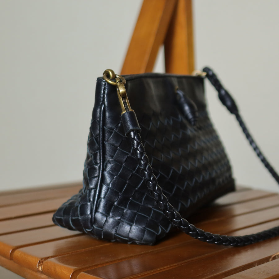 Bottega Veneta Vintage Black Intrecciato Weave Pochette Clutch Shoulder Bag