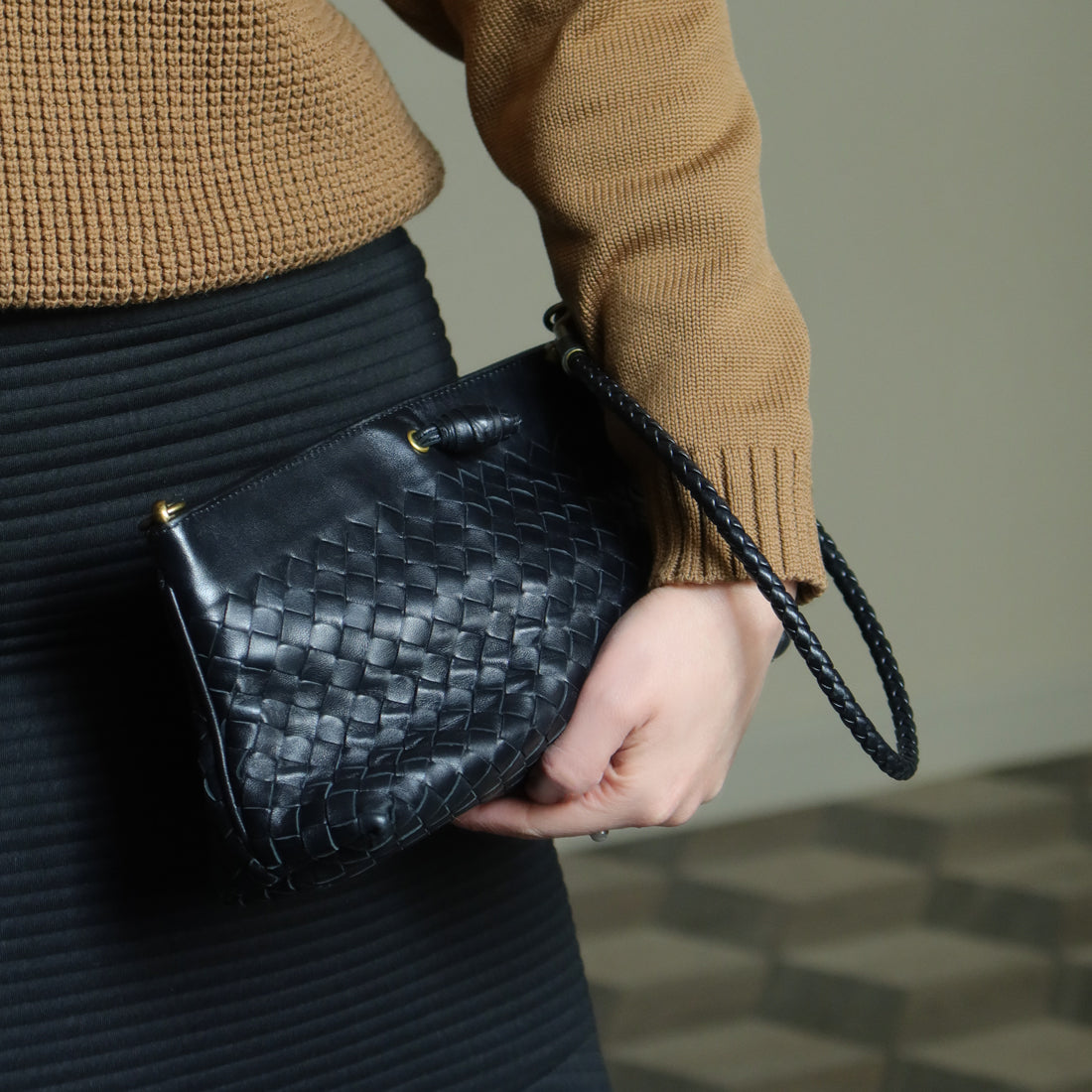 Bottega Veneta Vintage Black Intrecciato Weave Pochette Clutch Shoulder Bag