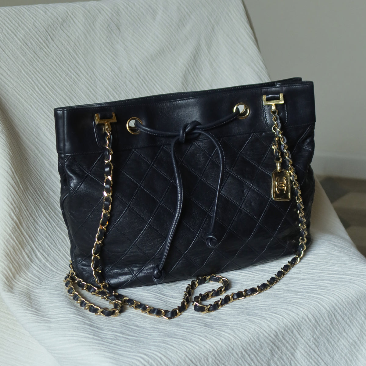 Chanel Vintage Black Calfskin Matelasse Quilted CC Charm Crossbody Shoulder Bag S