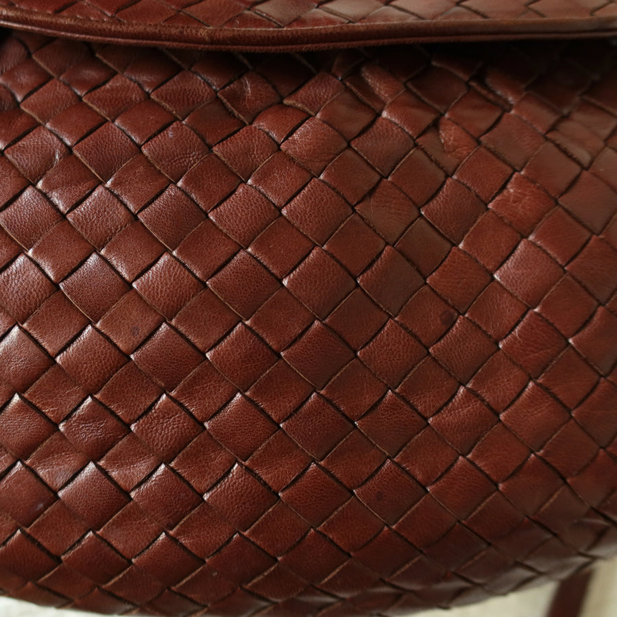 Bottega Veneta Vintage Dark Brown Intrecciato Weave Pouch Crossbody Shoulder Bag