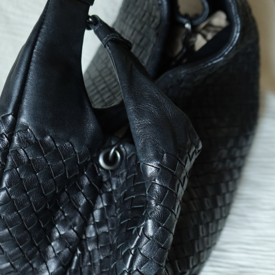 Bottega Veneta Vintage Black Leather Intrecciato Campana Hobo Shoulder Bag N