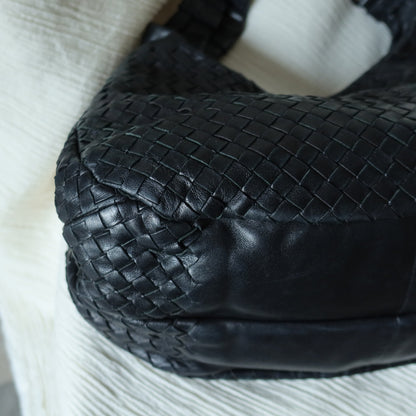 Bottega Veneta Vintage Black Leather Intrecciato Campana Hobo Shoulder Bag N