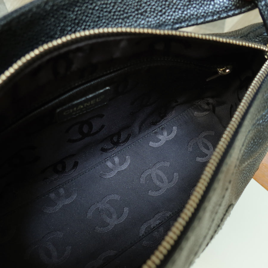 Chanel Vintage Black Caviar Leather Wood-resin Hobo Coco Mark Shoulder Bag S