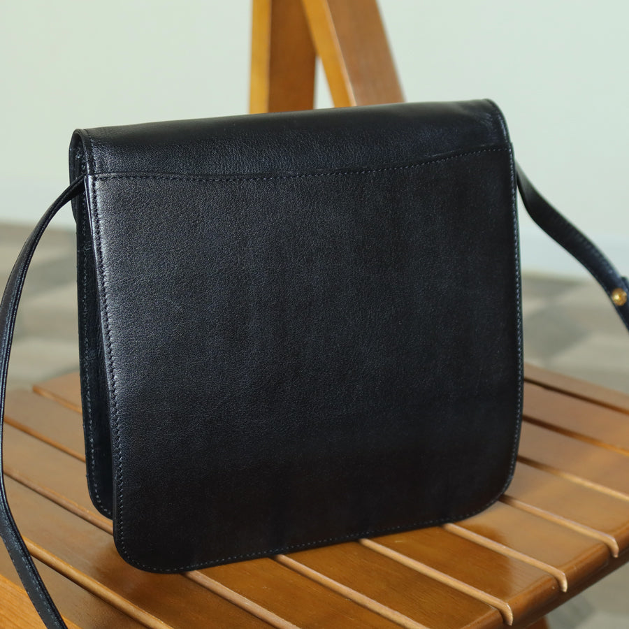 Yves Saint Laurent YSL Vintage Black Leather Quilted Gold Buckle Shoulder Flap bag S