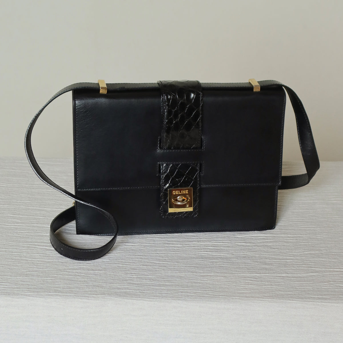 Celine Vintage Black Embossed Leather Gold Clasp 2way Shoulder Flap Bag