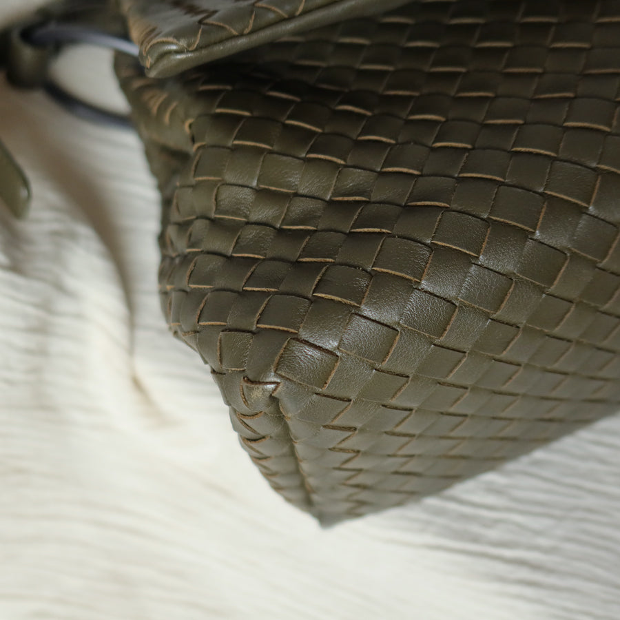 Bottega Veneta Khaki Olive Green Intrecciato Ring Hobo Shoulder Flap Bag