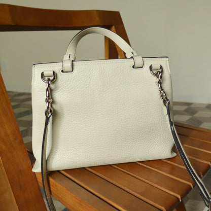 Gucci Vintage Bamboo Turn lock Cream Grained Leather Small Daily Crossbody Bag