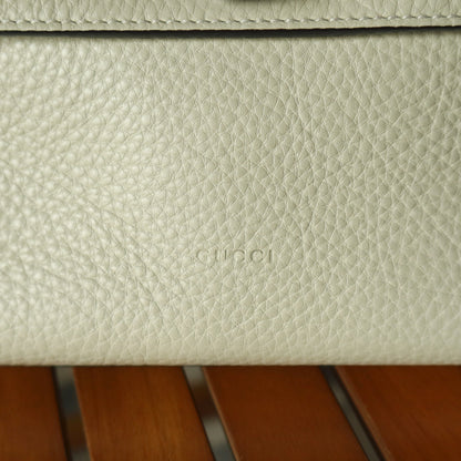 Gucci Vintage Bamboo Turn lock Cream Grained Leather Small Daily Crossbody Bag