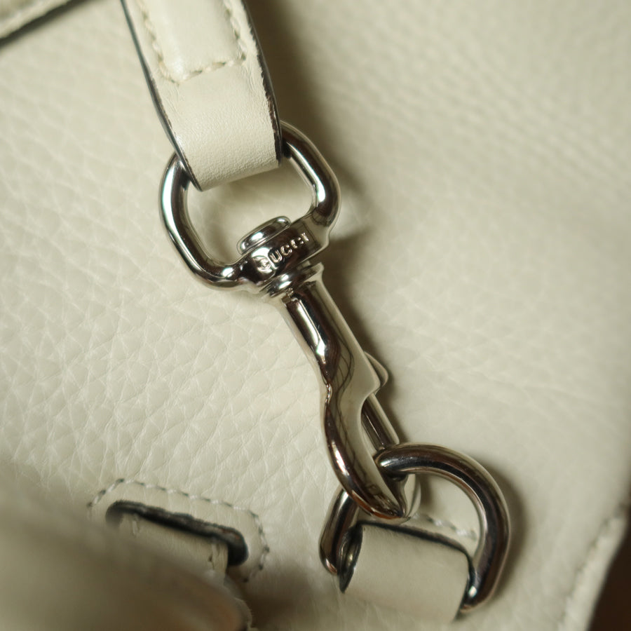 Gucci Vintage Bamboo Turn lock Cream Grained Leather Small Daily Crossbody Bag