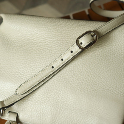 Gucci Vintage Bamboo Turn lock Cream Grained Leather Small Daily Crossbody Bag
