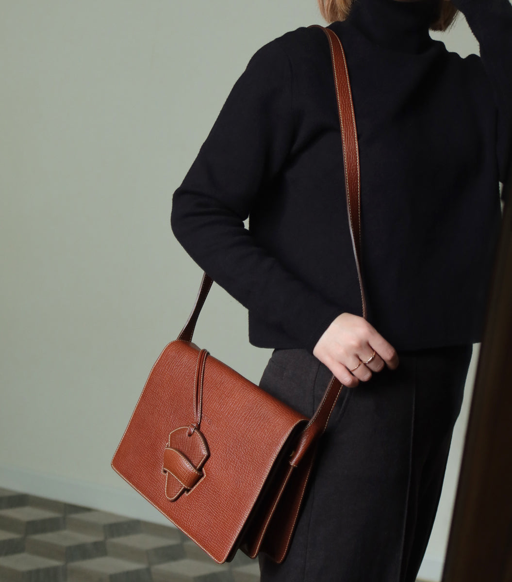 Loewe Vintage Caramel Brown Grained Calfskin Leather Barcelona Shoulder Bag