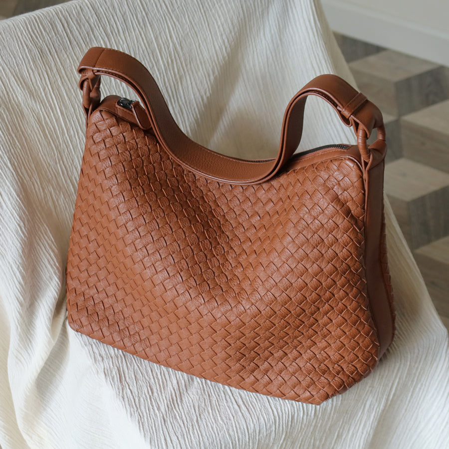 Bottega Veneta Vintage Tan Brown Intrecciato Ring Strap Shoulder Bag