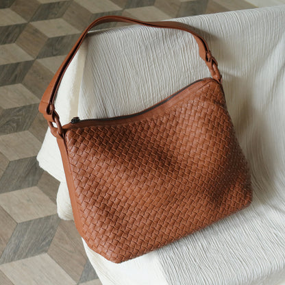 Bottega Veneta Vintage Tan Brown Intrecciato Ring Strap Shoulder Bag