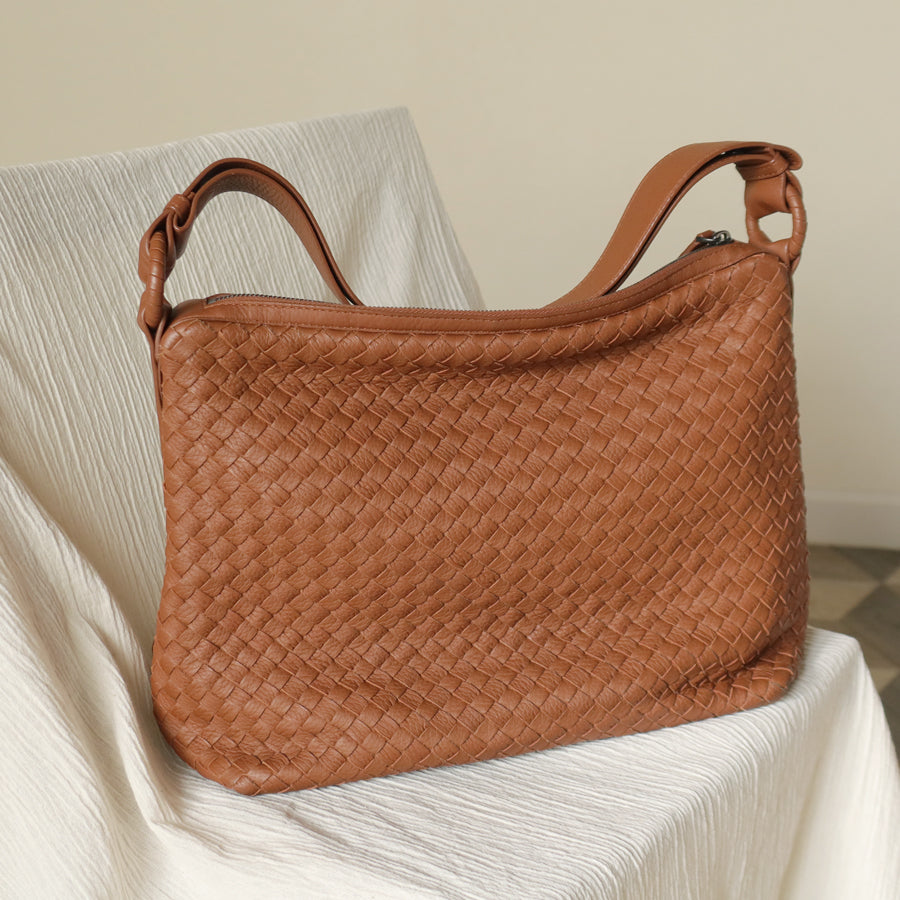 Bottega Veneta Vintage Tan Brown Intrecciato Ring Strap Shoulder Bag