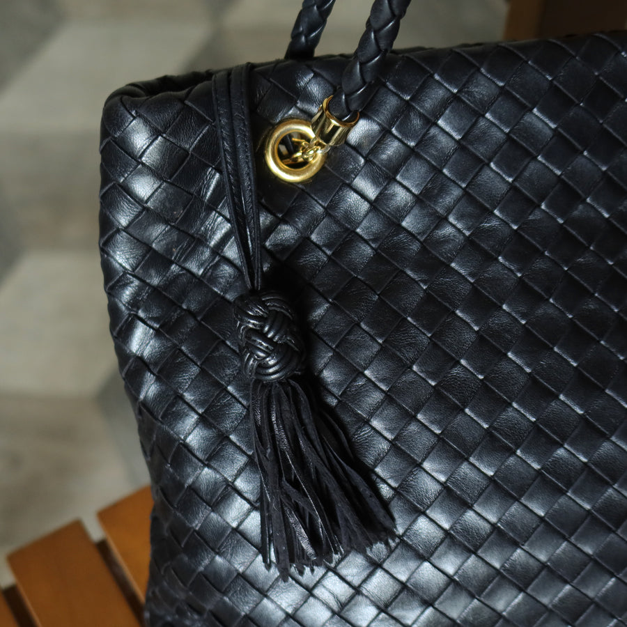 Rare Bottega Veneta Vintage Black Intrecciato Braided Strap Shoulder Bag M