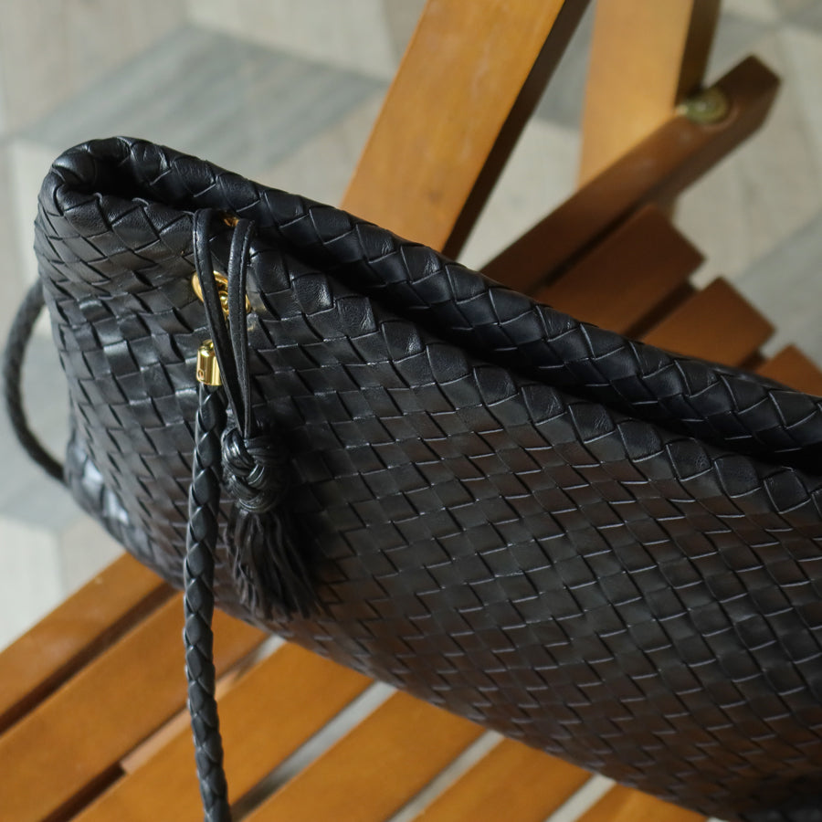 Rare Bottega Veneta Vintage Black Intrecciato Braided Strap Shoulder Bag M