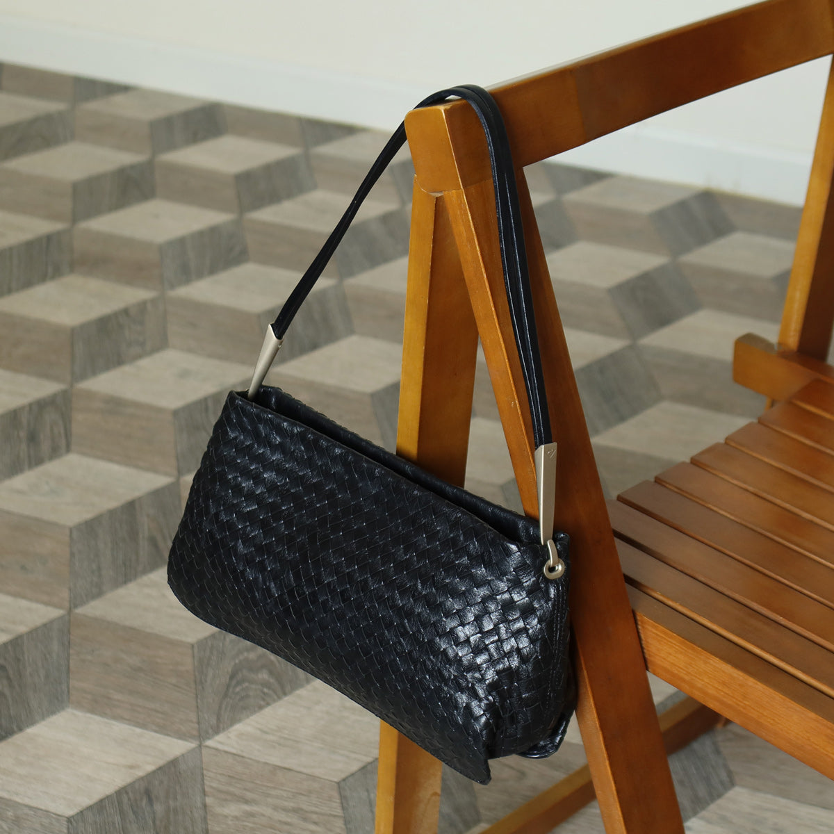 Bottega Veneta Vintage Black Leather Intrecciato Sardine Pochette Shoulder Bag