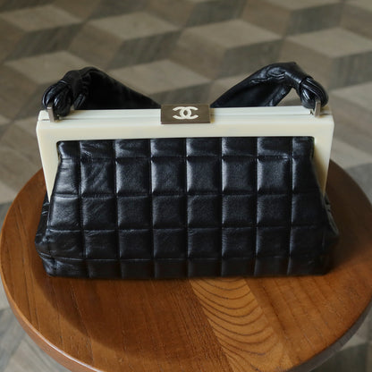 Chanel Vintage Black Quilted Chocolate Bar Leather CC Mark Clasp Lock Bag