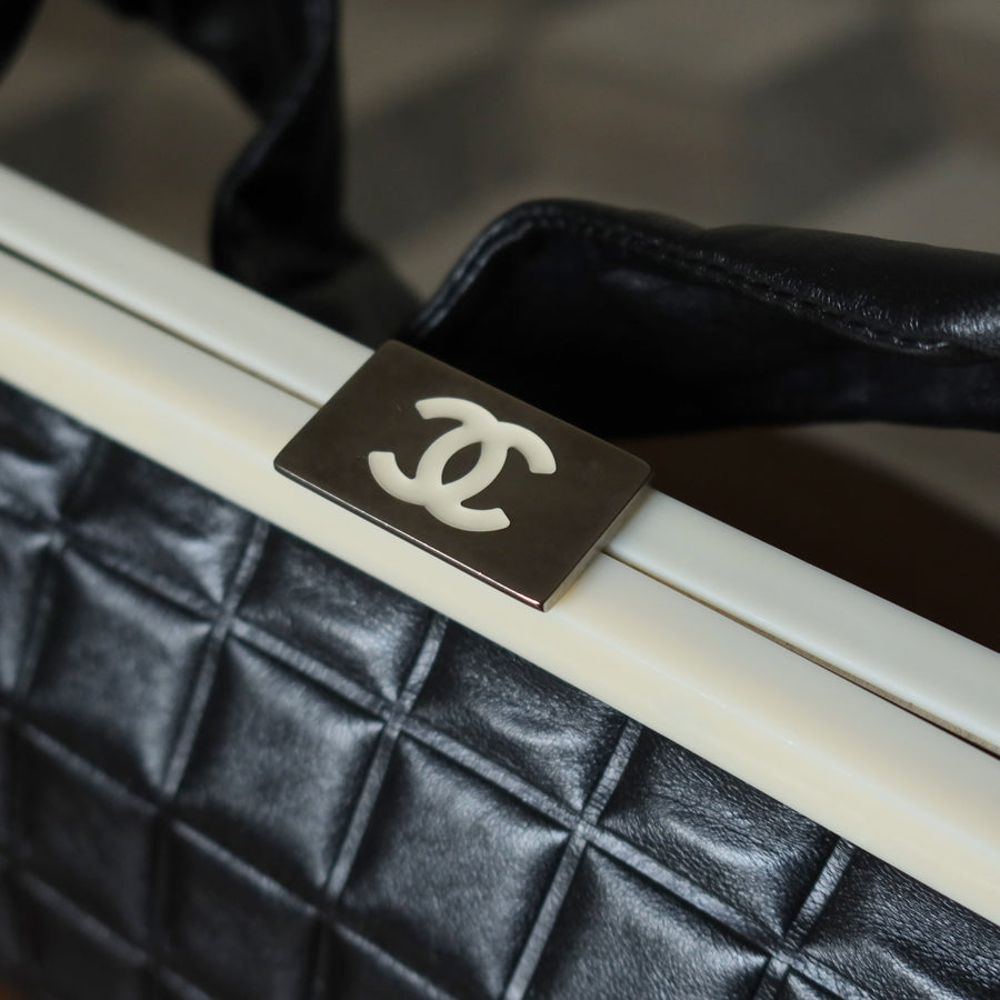 Chanel Vintage Black Quilted Chocolate Bar Leather CC Mark Clasp Lock Bag